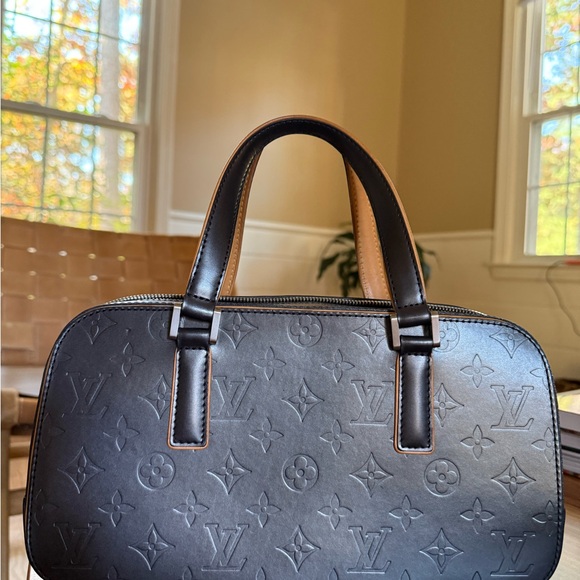 Louis Vuitton Black and Brown Monogram Duffel Bag - Picture 2 of 7